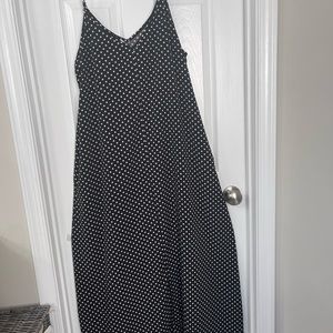 Polka dot Maxi dress - Worn once (Perfect for Maternity dress)